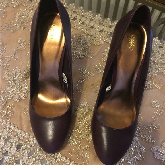 Mossimo Heels - Picture 2 of 4